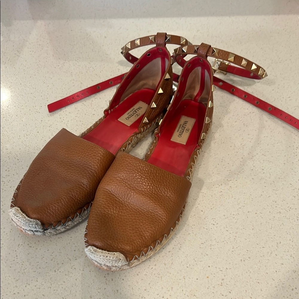 Valentino brown leather rockstud leather ankle strap espadrille - Picture 2 of 5